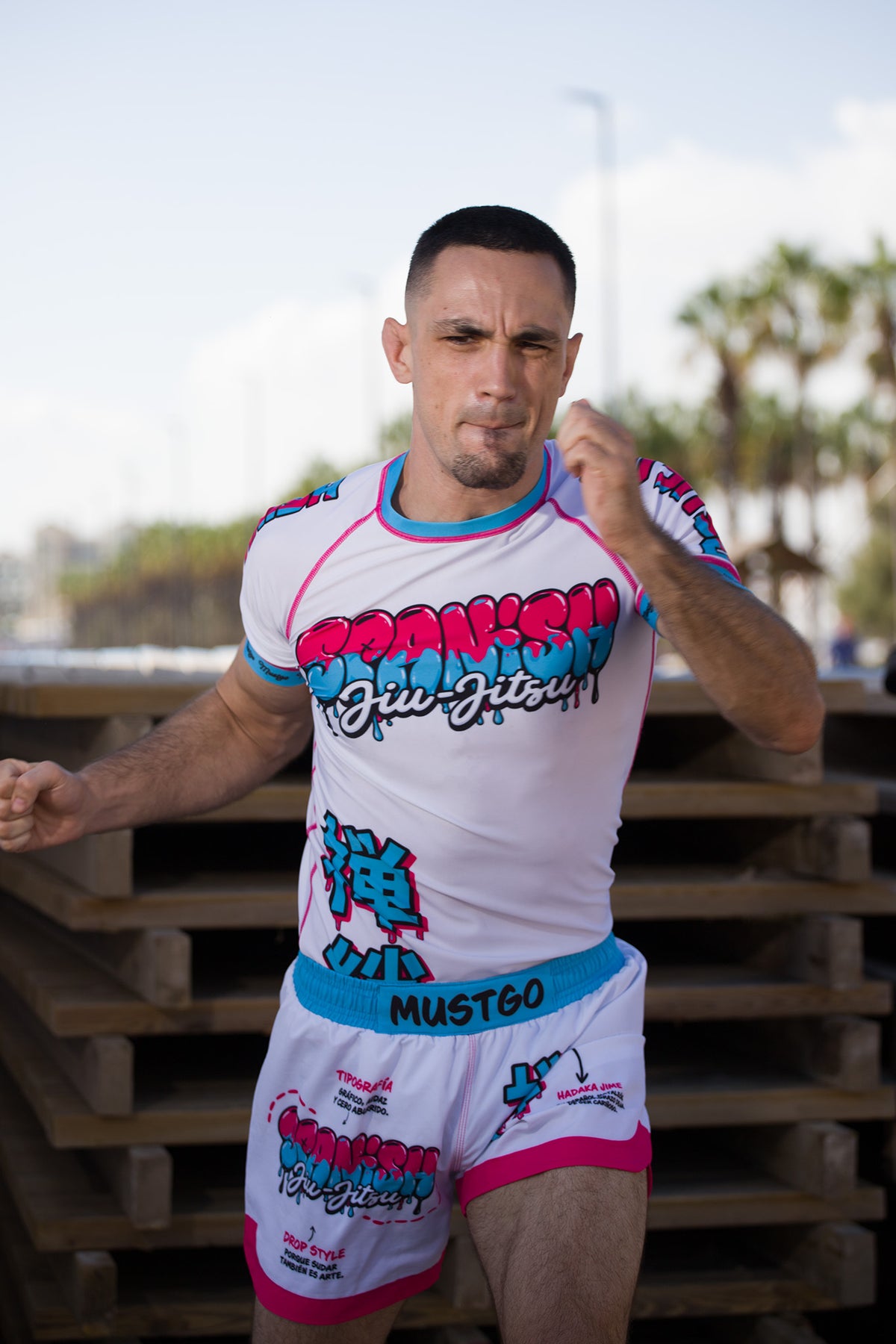 Rashguard 2.0 + Short (pre-order)